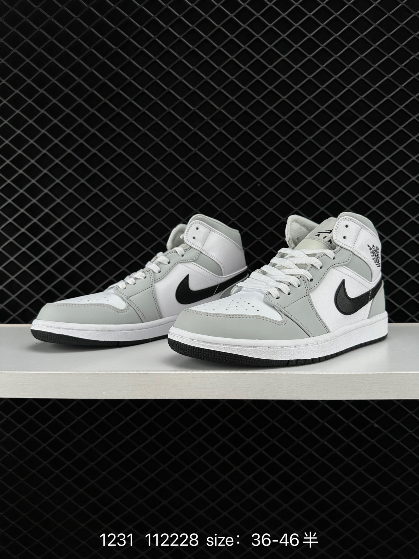 Air Jordan 1 Low AJ1